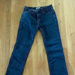 Levis Womans 505 straight leg jeans- size 8
